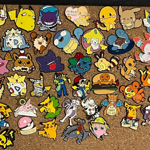 Pokemon Charmander Squirtle Pin Choice Pins Charizard Streetwear Hats Hat Brooch - Picture 3 of 12